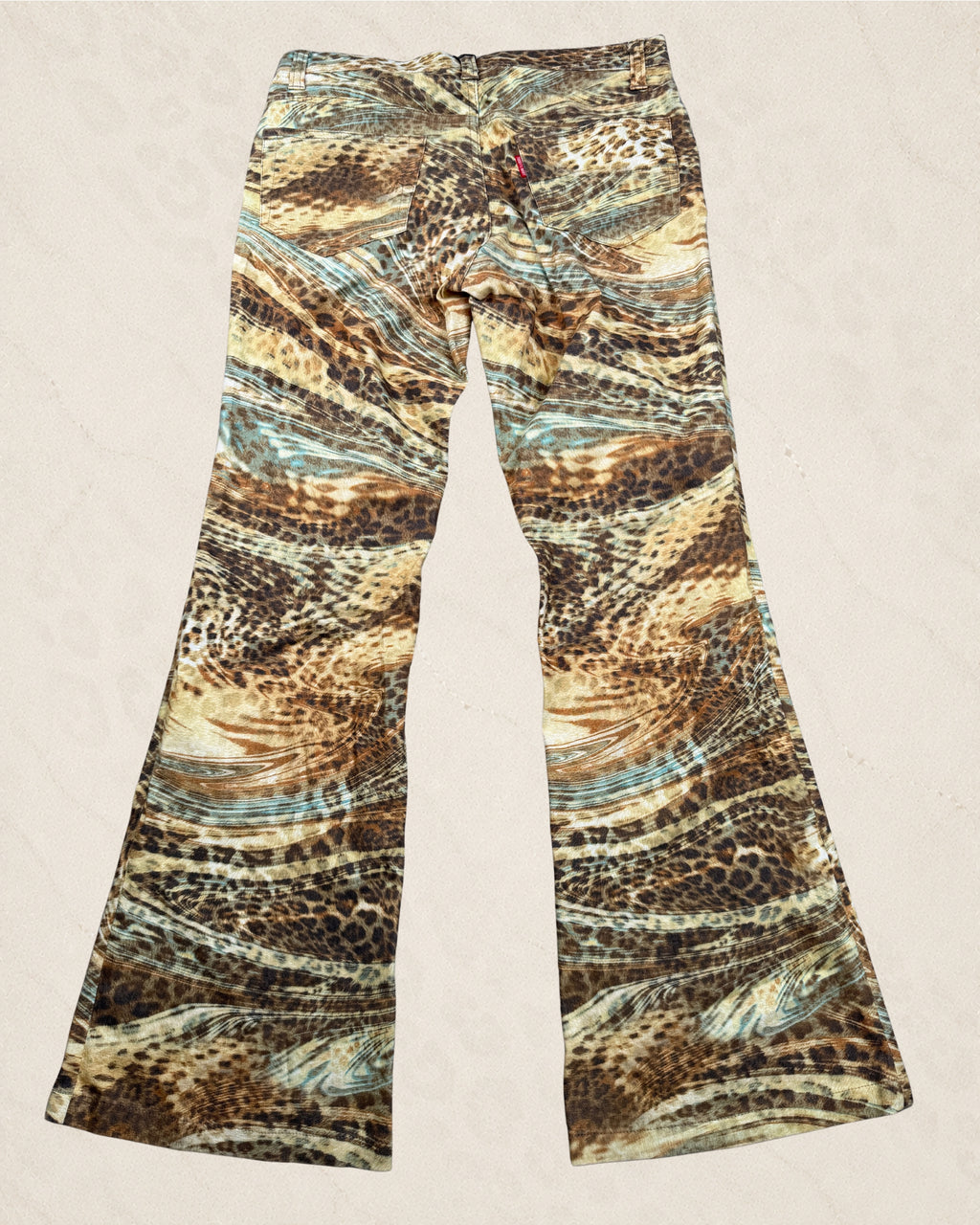 (28-30) Tornado Mart Bootcut Cheetah Print Jeans