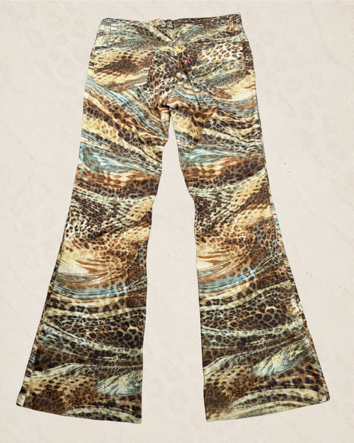 (28-30) Tornado Mart Bootcut Cheetah Print Jeans