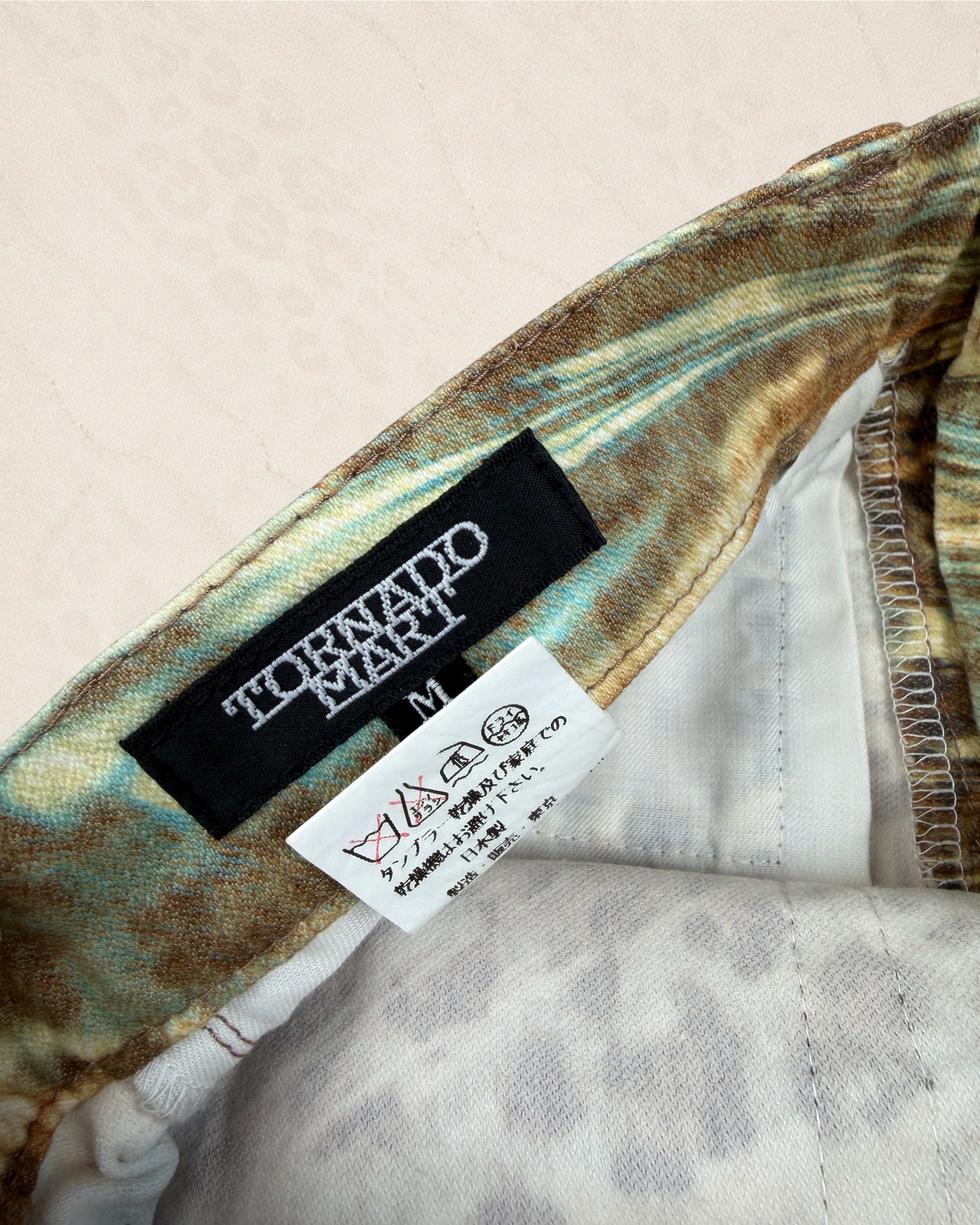 (28-30) Tornado Mart Bootcut Cheetah Print Jeans