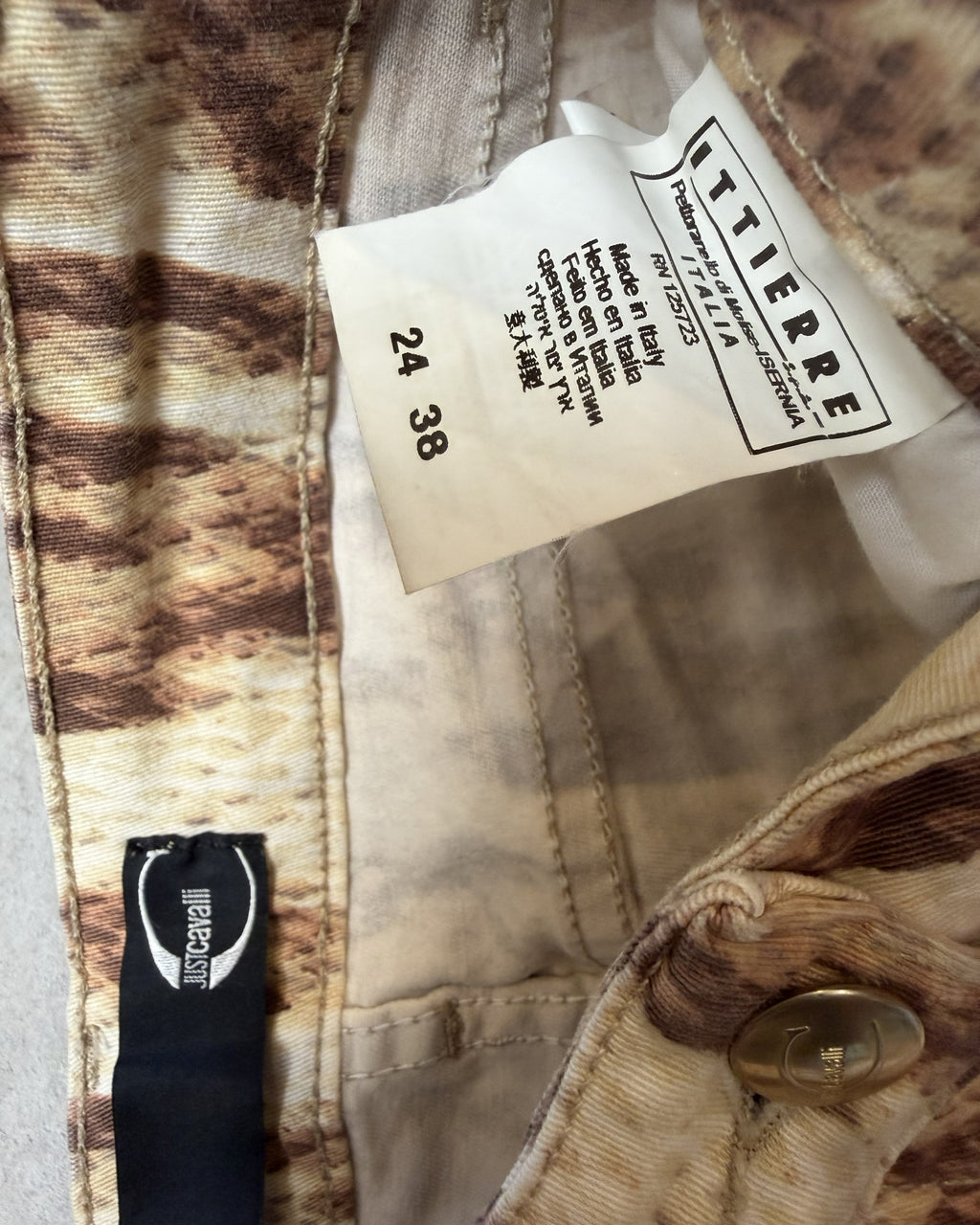 (Size 24) XS Just Cavalli Cheetah Print Jeans